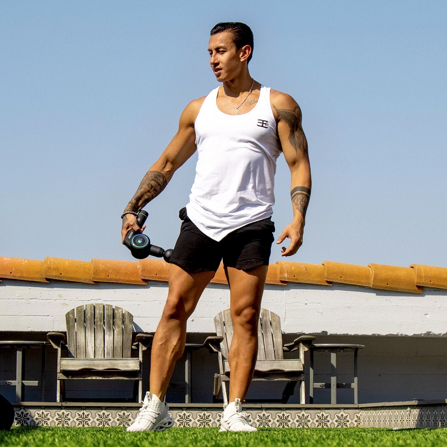 Compact Percussion Massage Gun – FOLD product image by RecoveryX
